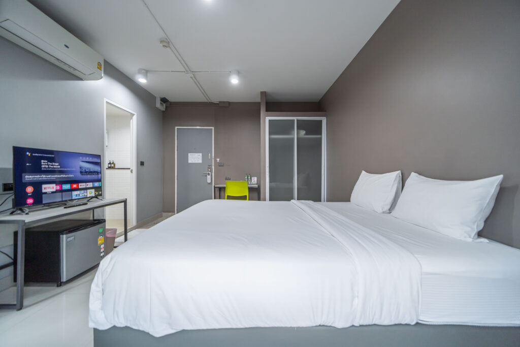 Superior King Bed